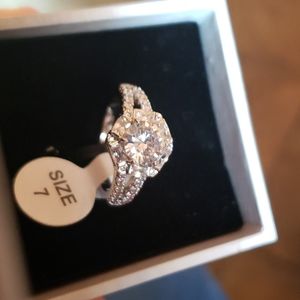 Ring 18kt white gold plated brass size 7